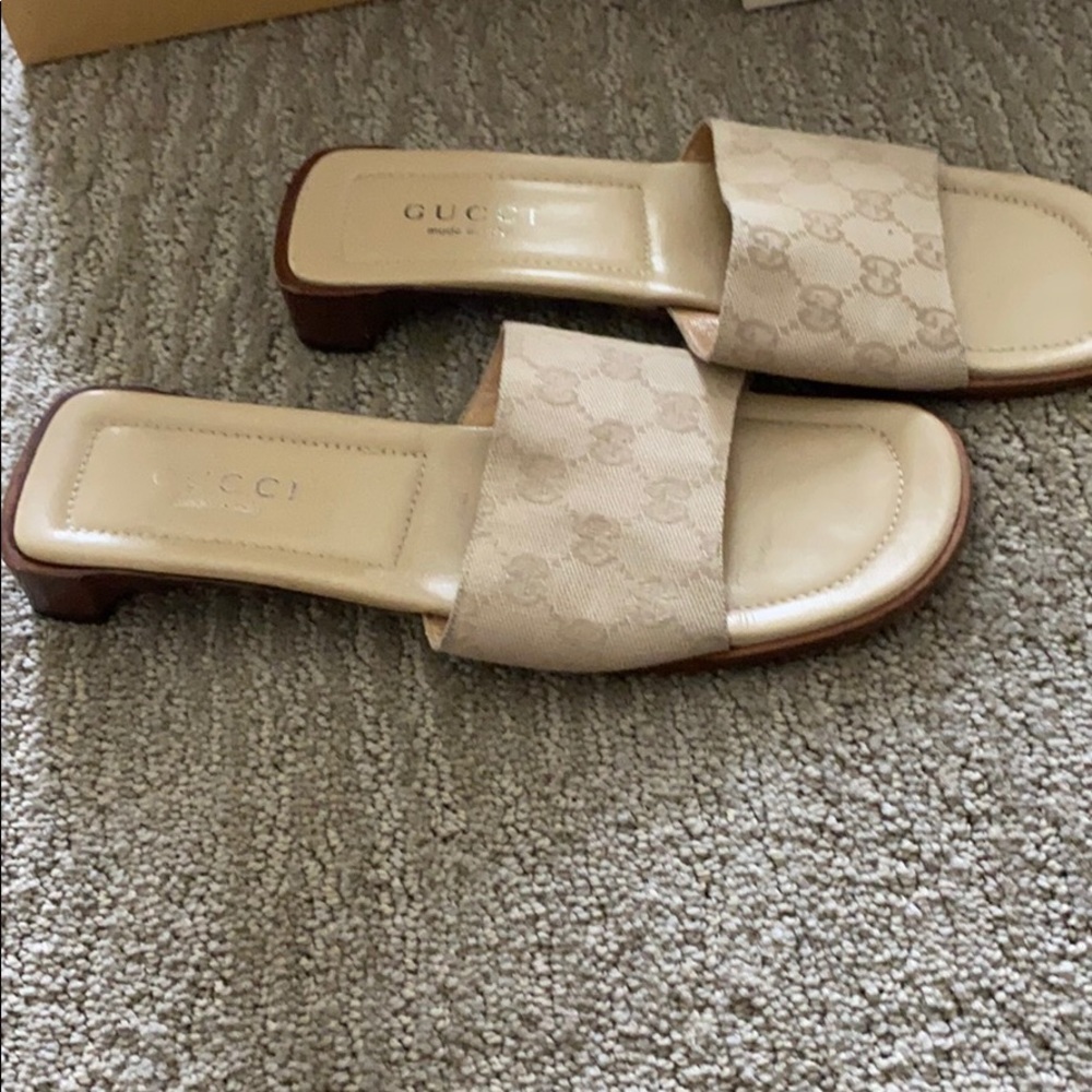 Gucci Vintage Sandals Size 7.5